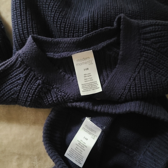 NWT Gerber sweater & pants set - Picture 5 of 6